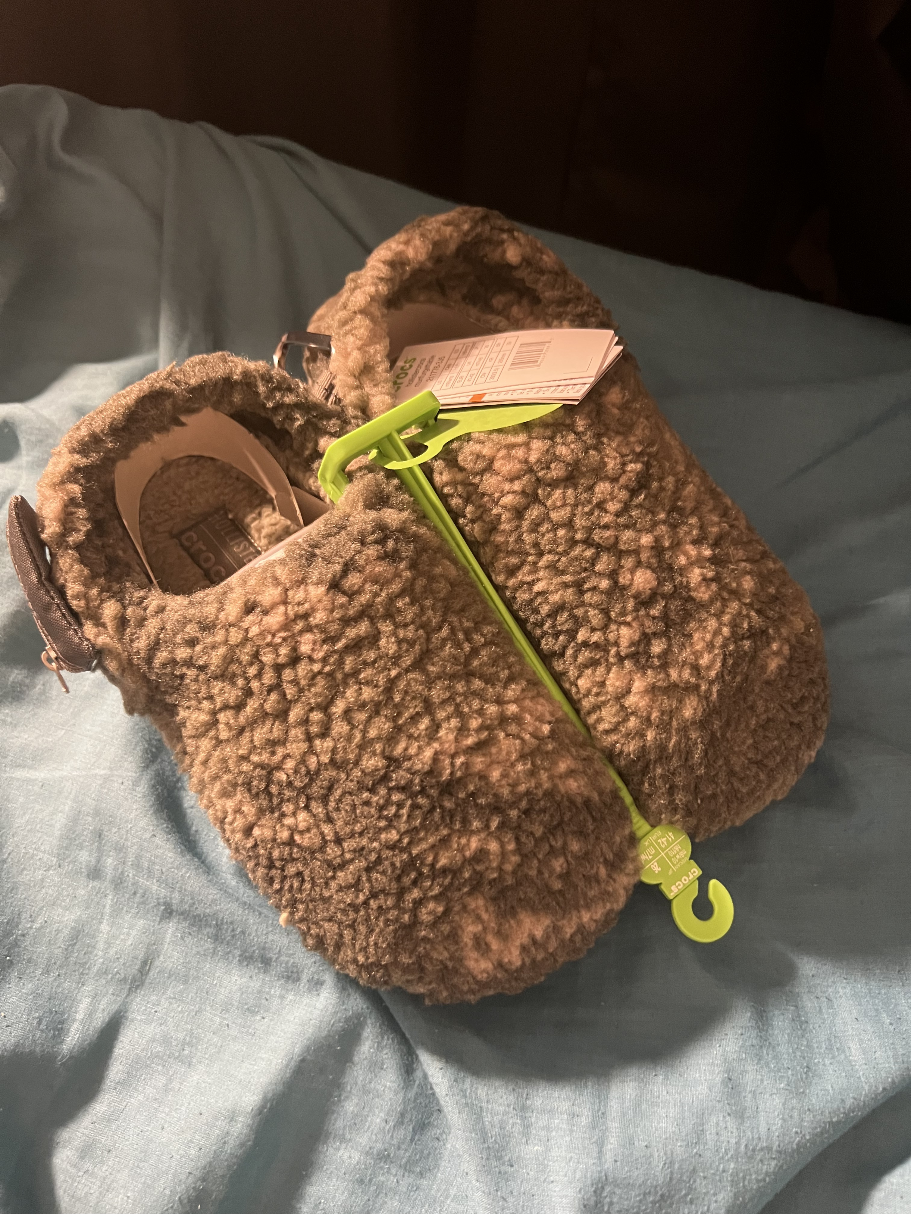 Crocs hollister - Image 2