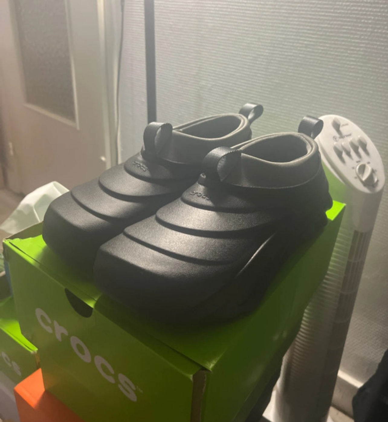 Crocs echo storm