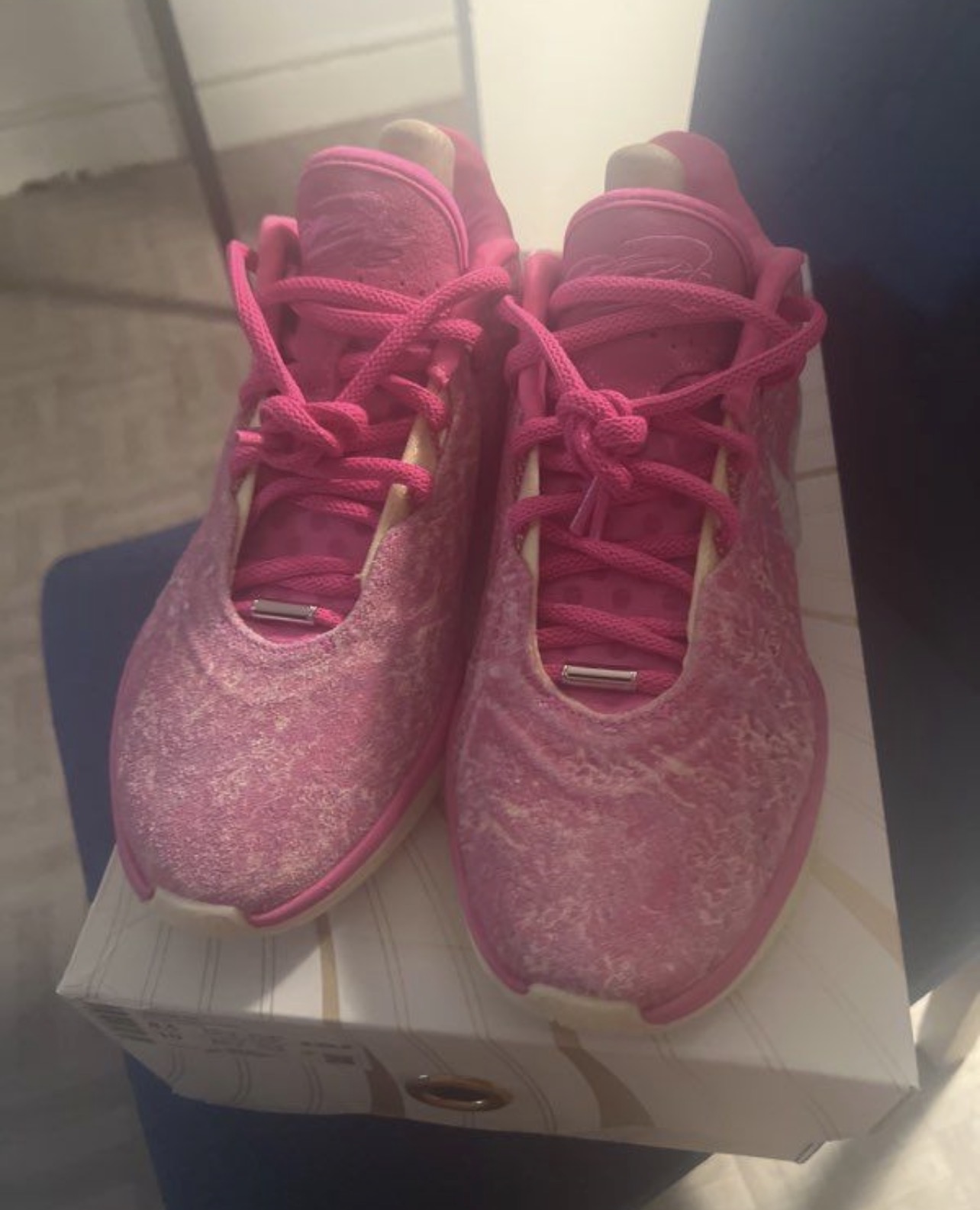 Chaussure LeBron XXI - Image 2