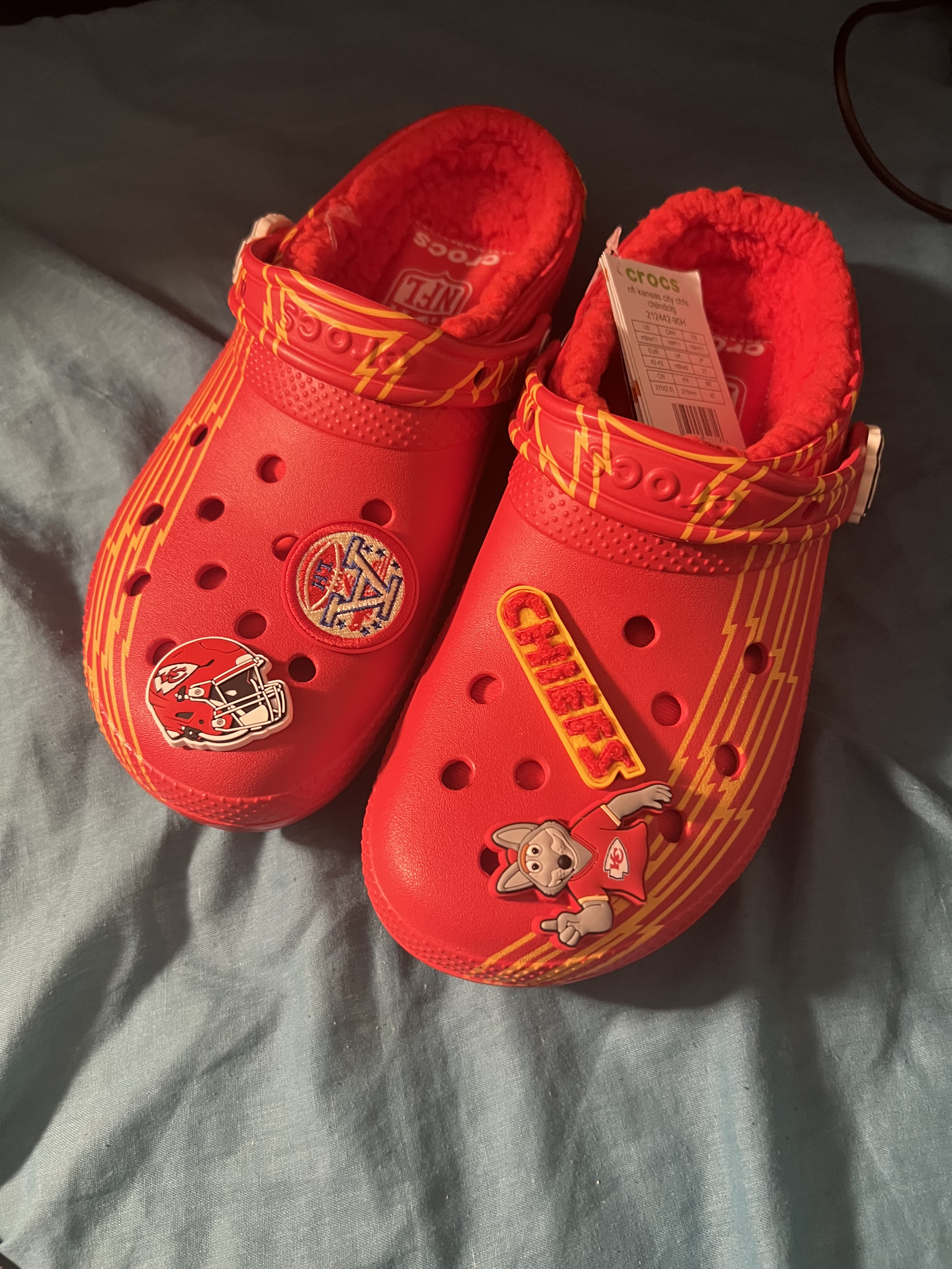 Crocs NFL chiefs Kansas city